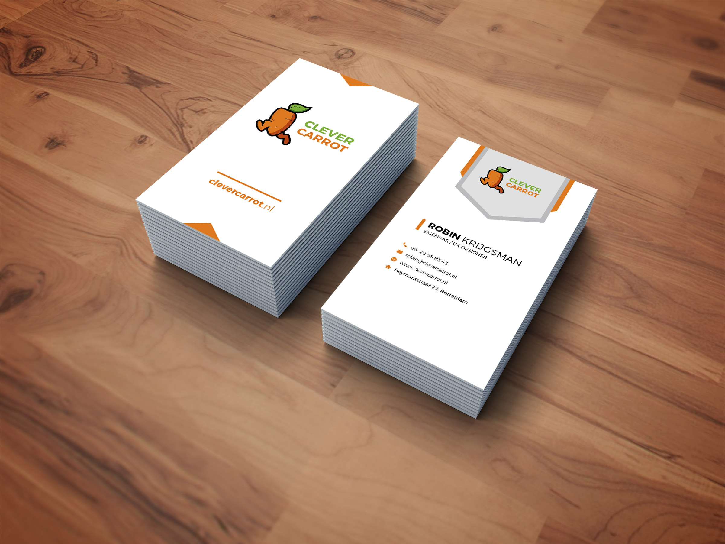 Photorealistic-Business-Card-Mockup.jpg