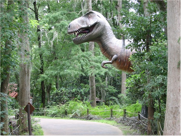 dinosaurworld_largedino.jpg