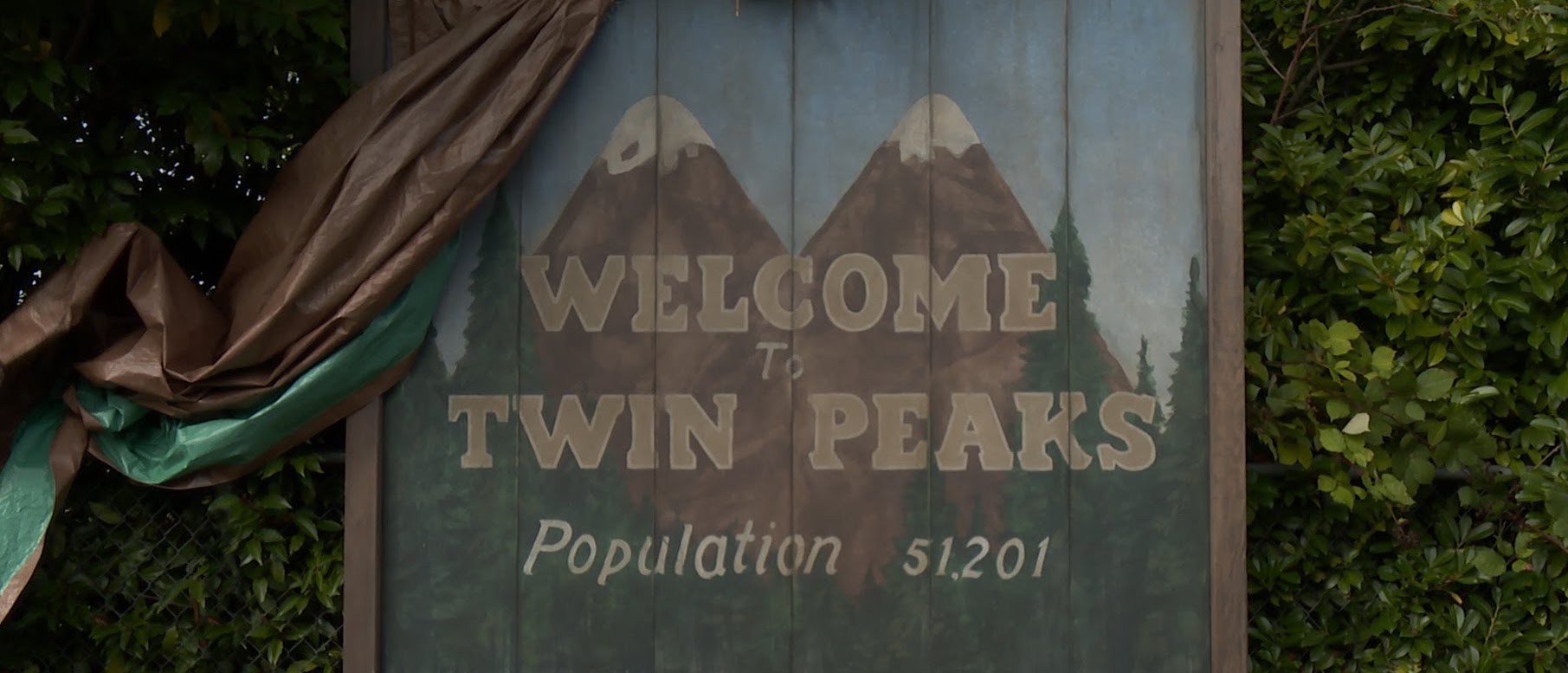 Twin-Peaks-trailer.jpg