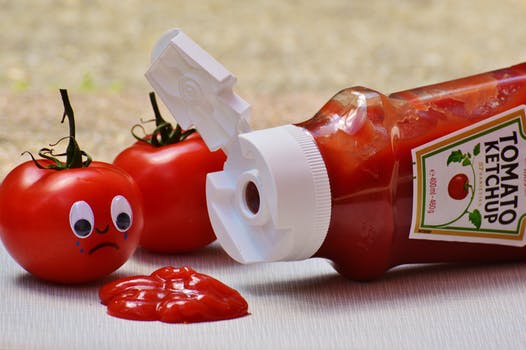 tomatoes-ketchup-sad-food-161025.jpeg