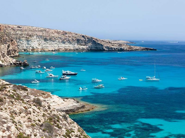 lampedusa-Photo-from-Italia-740x555.jpg