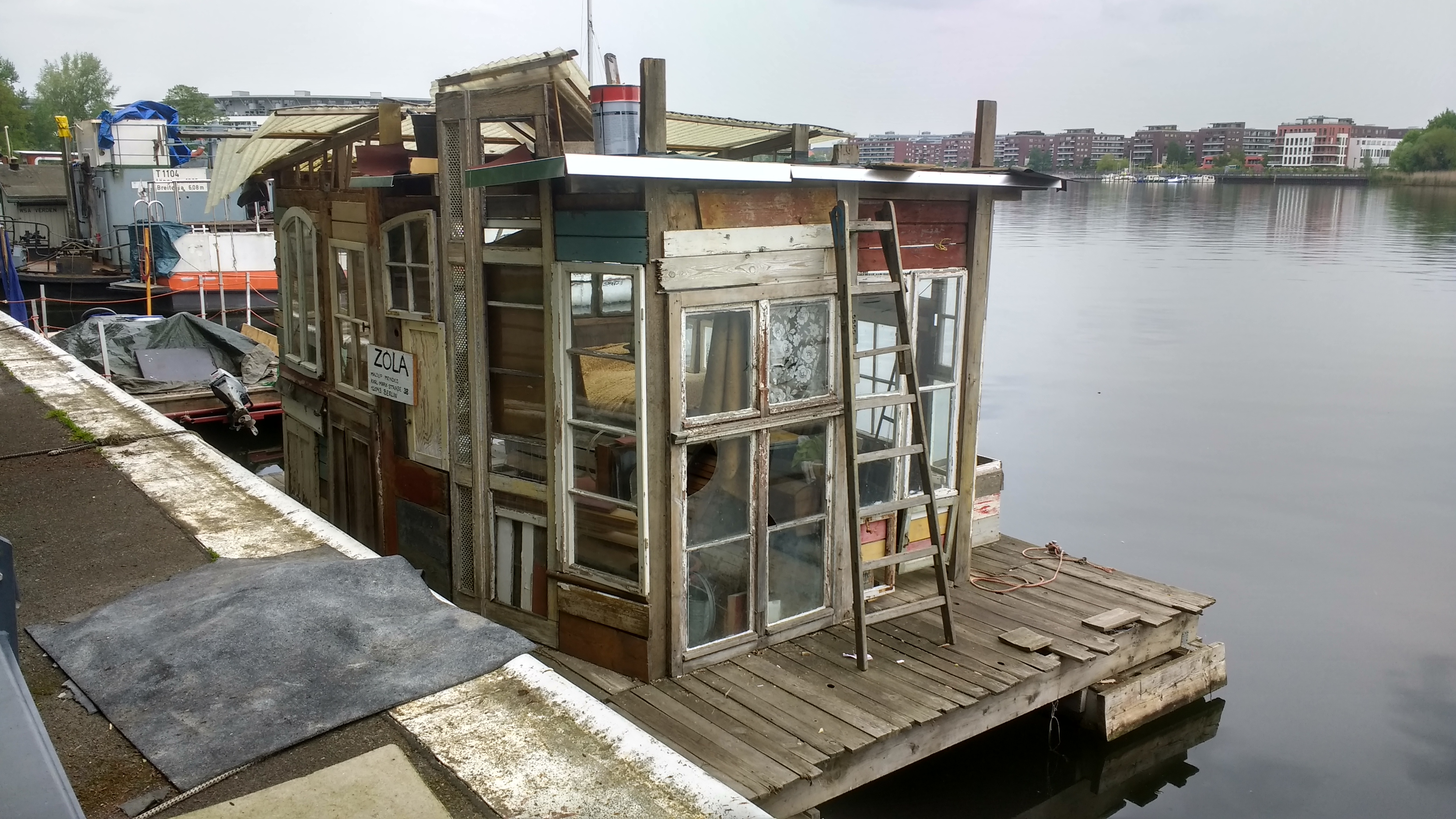 A Floating House In Berlin Steemit