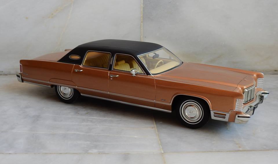 Lincoln Continental 1975