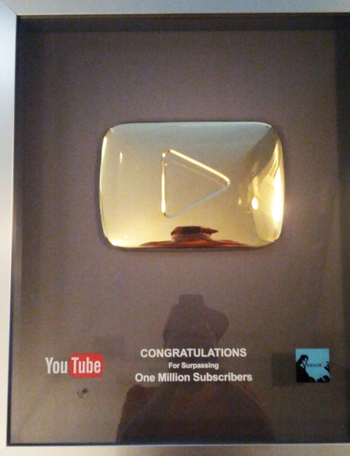Download Youtube Gold Play Button Png Png Gif Base - youtube gold play button roblox
