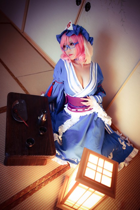 SaigyoujiYuyuko-Cosplay-Megane-5-468x702.jpg