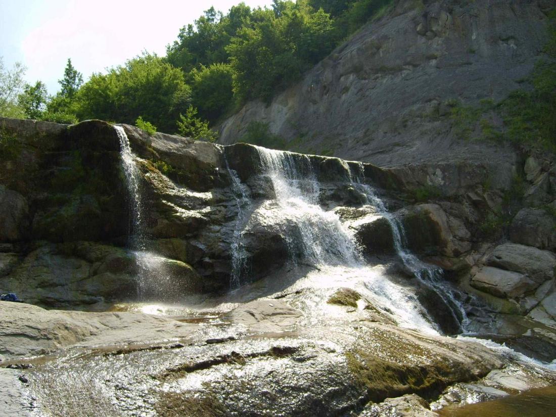 Hristovski-vodopad.JPG