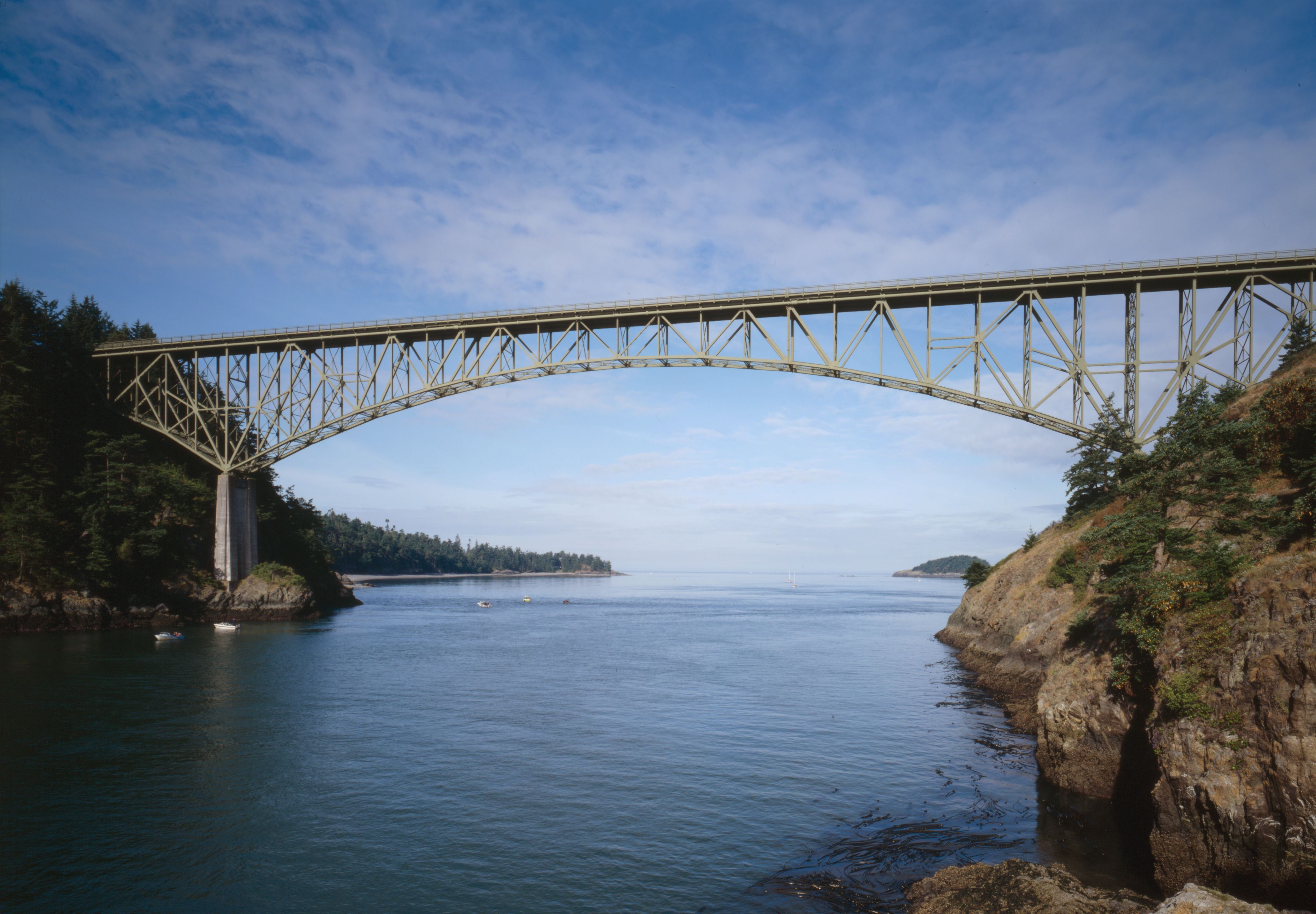 Deception_pass_bridge.jpg