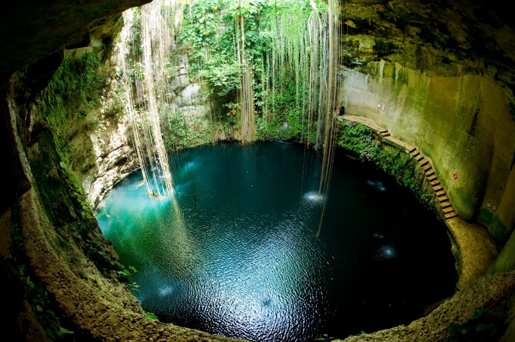 cenote-yucatan-mexico-cenote-ikkil-1024x681.jpg