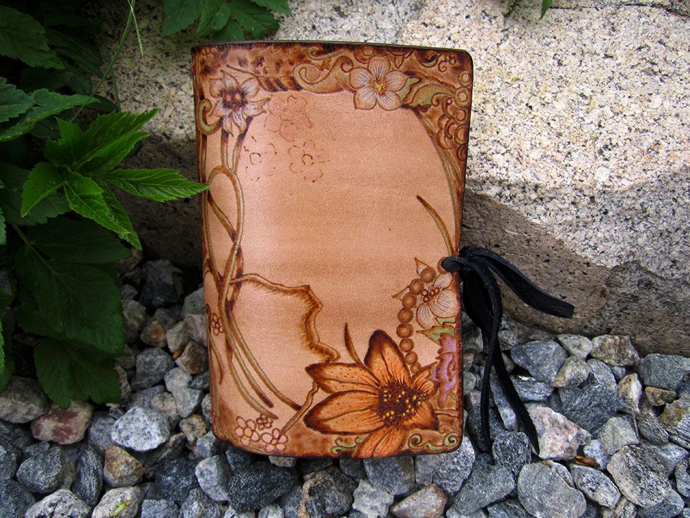Flowers and vines Pyrography and Dye Field Notes Leather Travelers Notebook 1a.jpg
