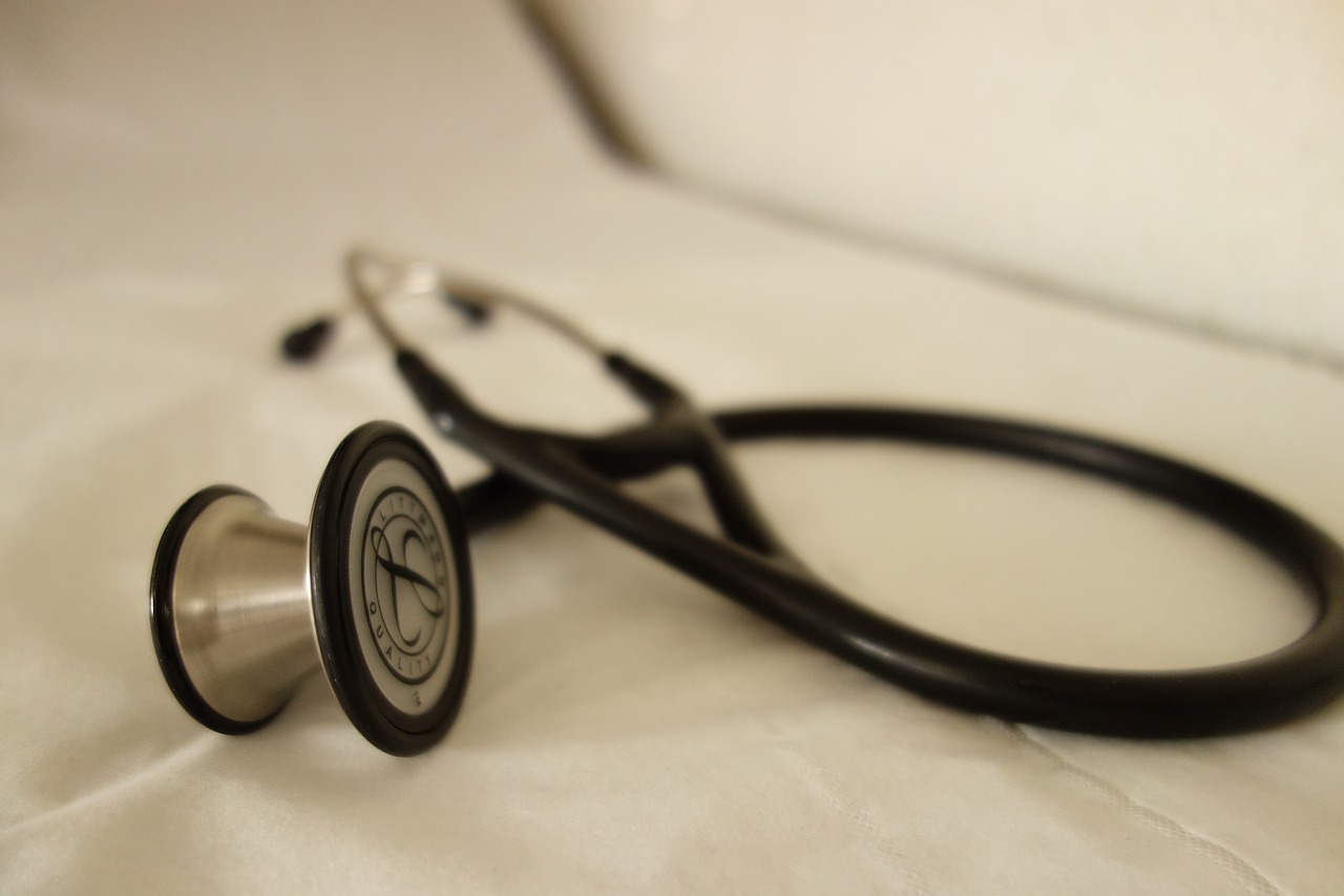 stethoscope-2359757_1280pixabay.jpg