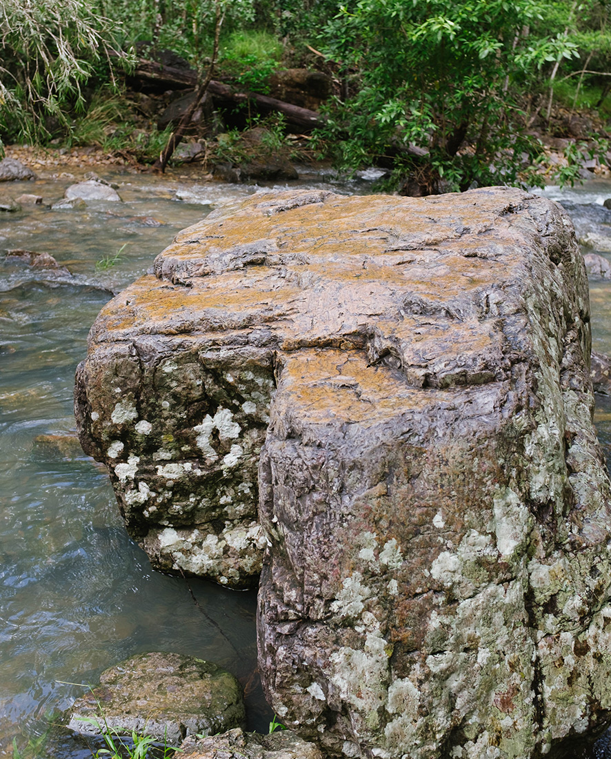 waterfall10.jpg