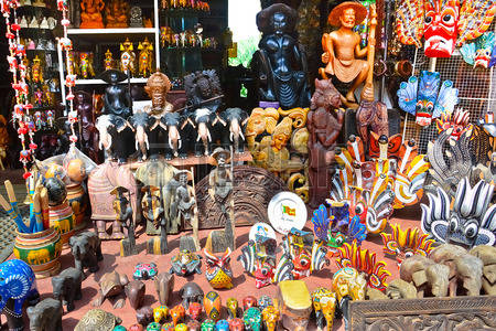 36341000-sri-lankan-traditional-handcrafted-goods-for-sale-in-a-shop-at-pinnawala-elephant-orphanage-in-rambu.jpg