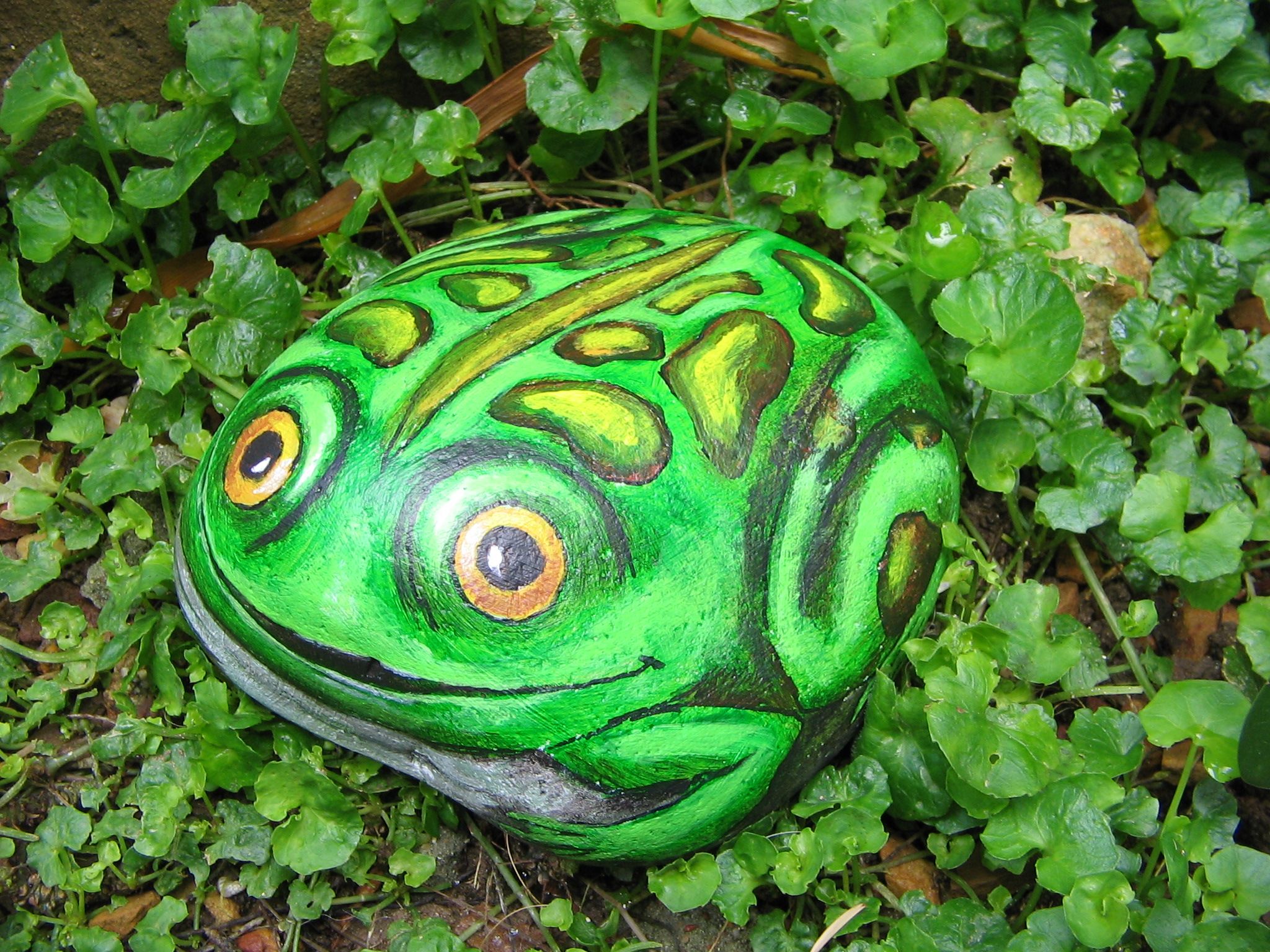 ColorChallenge Thursday Green - Stone Frog — Steemit