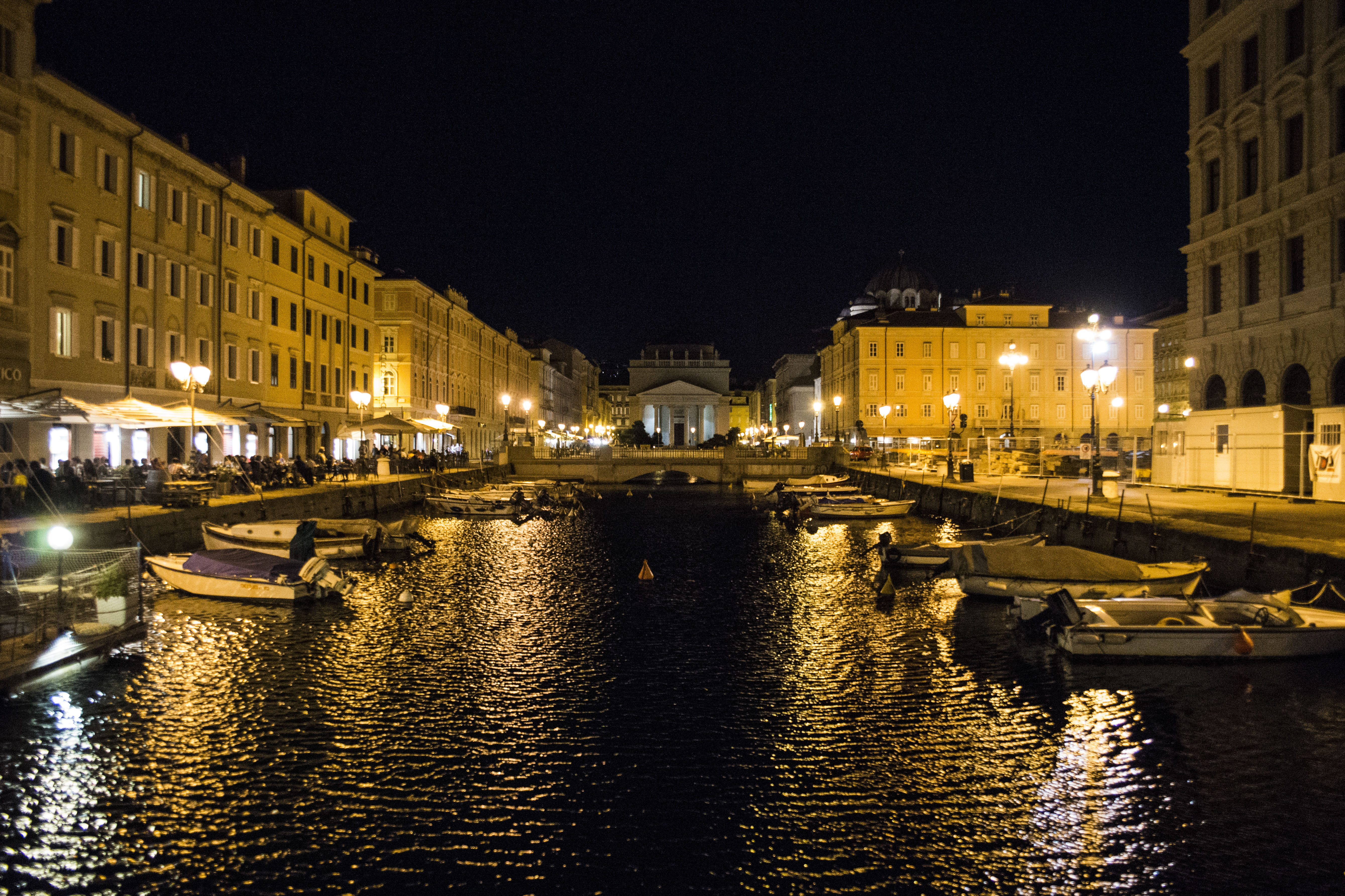 Gran Canal de Trieste.jpg