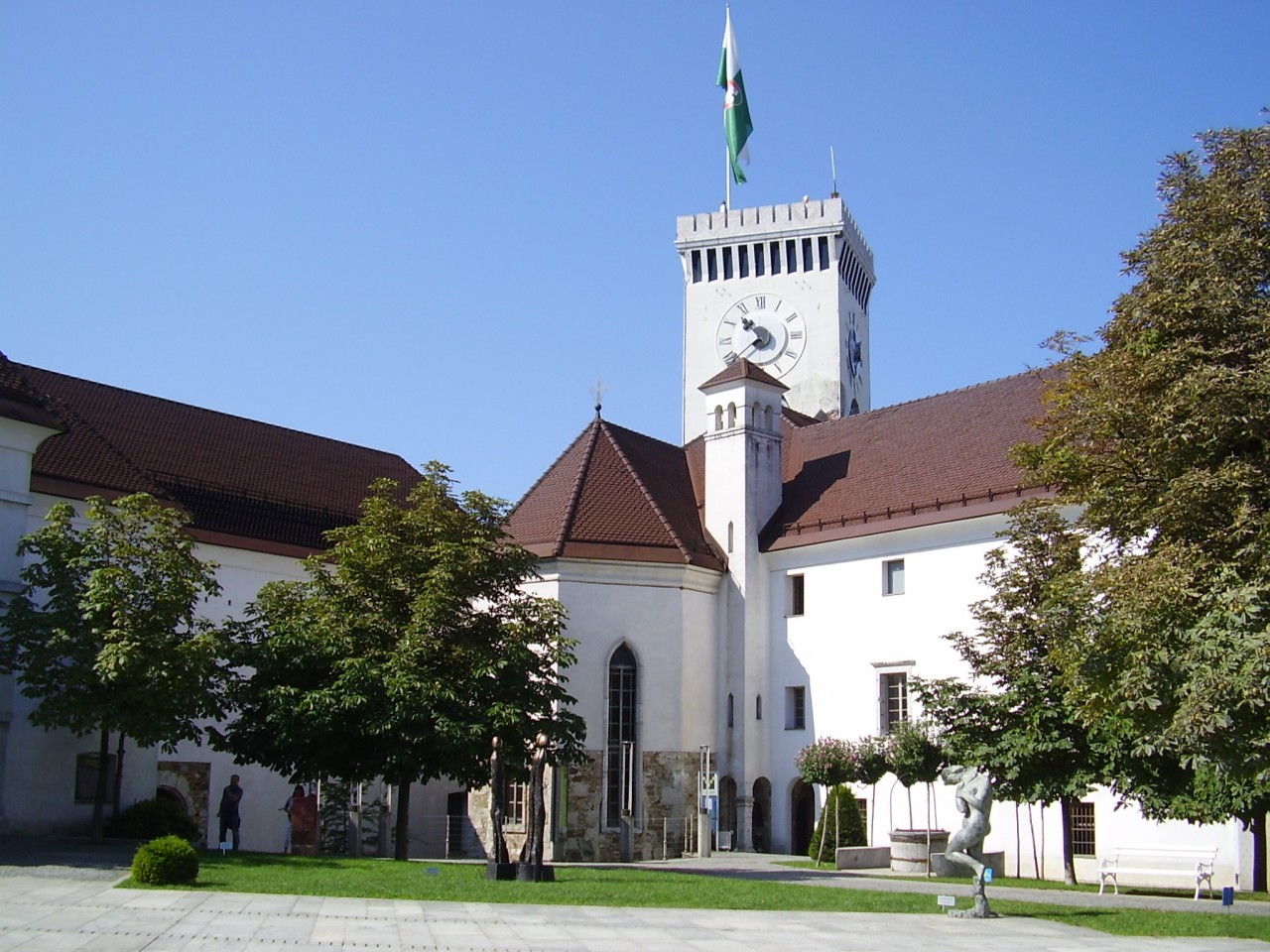 castillo-capilla-de-san-jorge.jpg