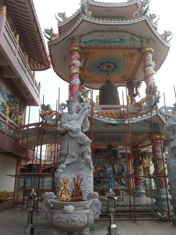 Chinese Shrine9.jpg