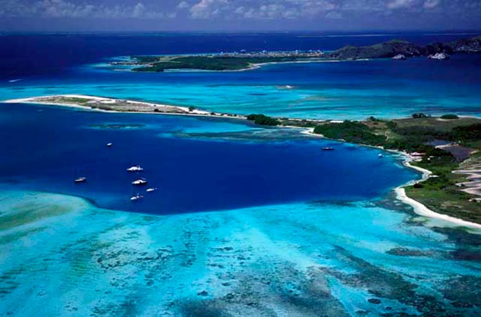 los-roques-archipelago.jpg