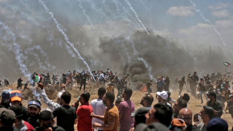 skynews-israeli-forces-tear-gas_4310455.jpg