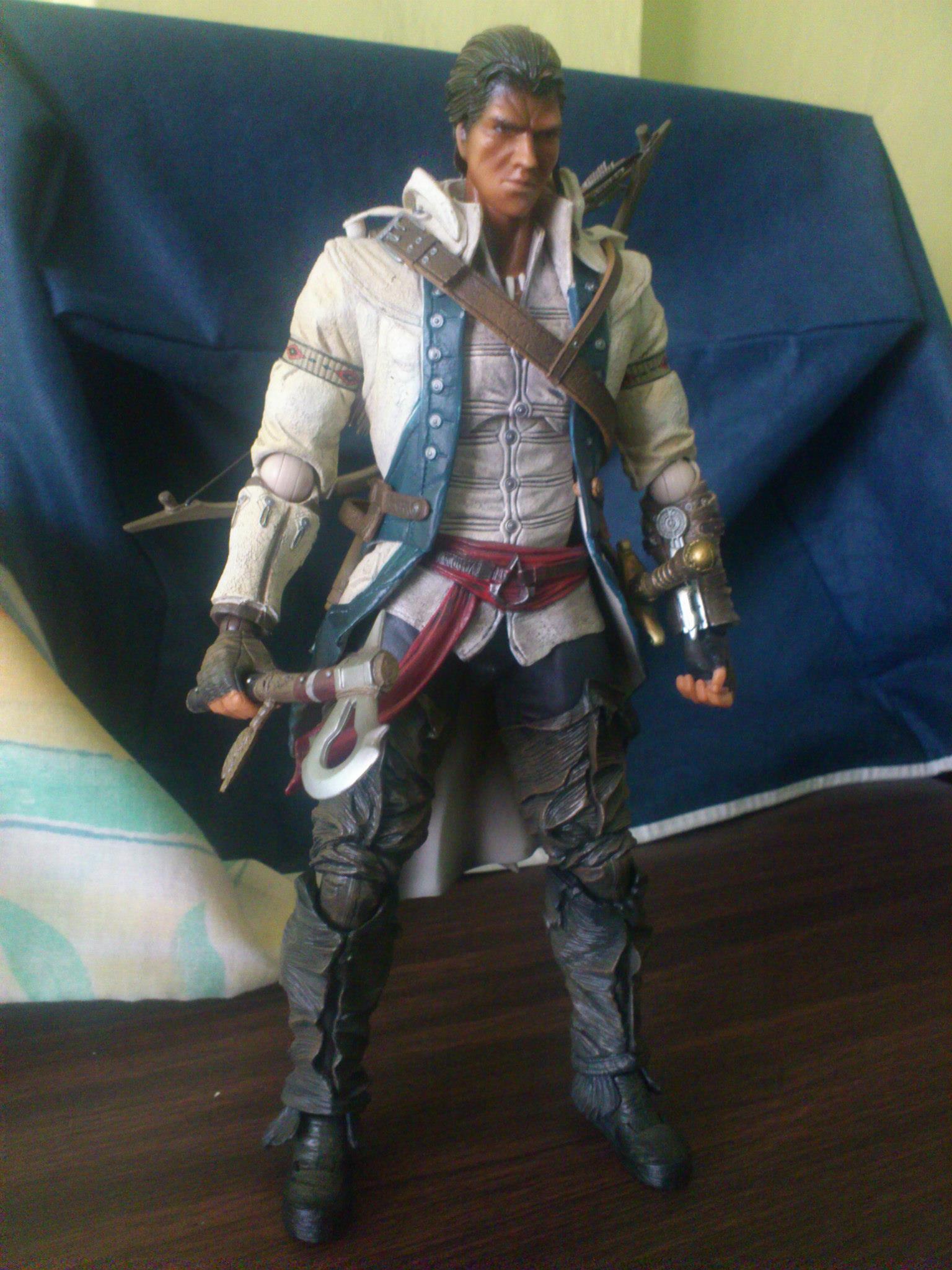 Assassin's Creed 3 Connor Kenway Play Arts Kai Action Figure