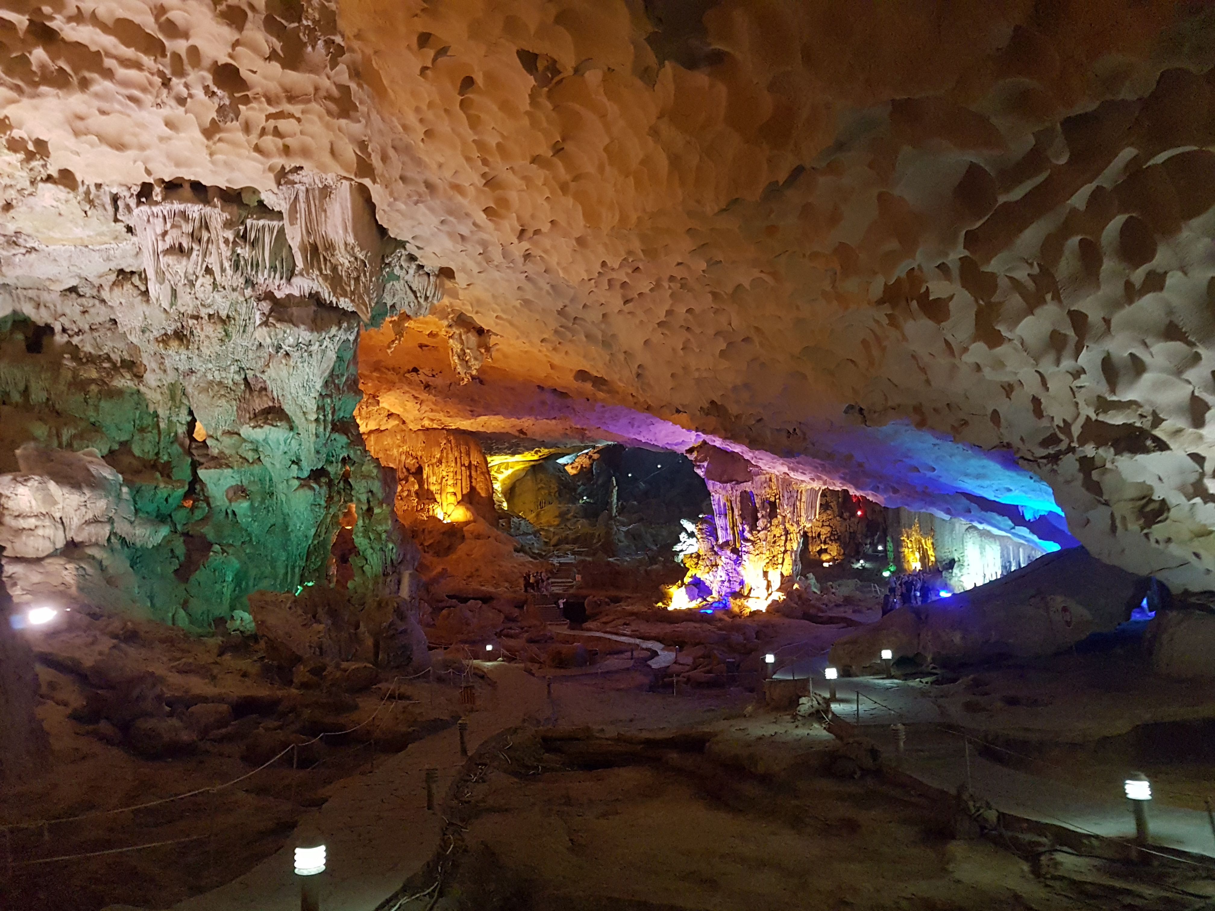 ^1A09A2C7B696B2399D82A110423B2D0FA927A60FC8E5AFC83D^pimgpsh_fullsize_distr - Copy.jpg