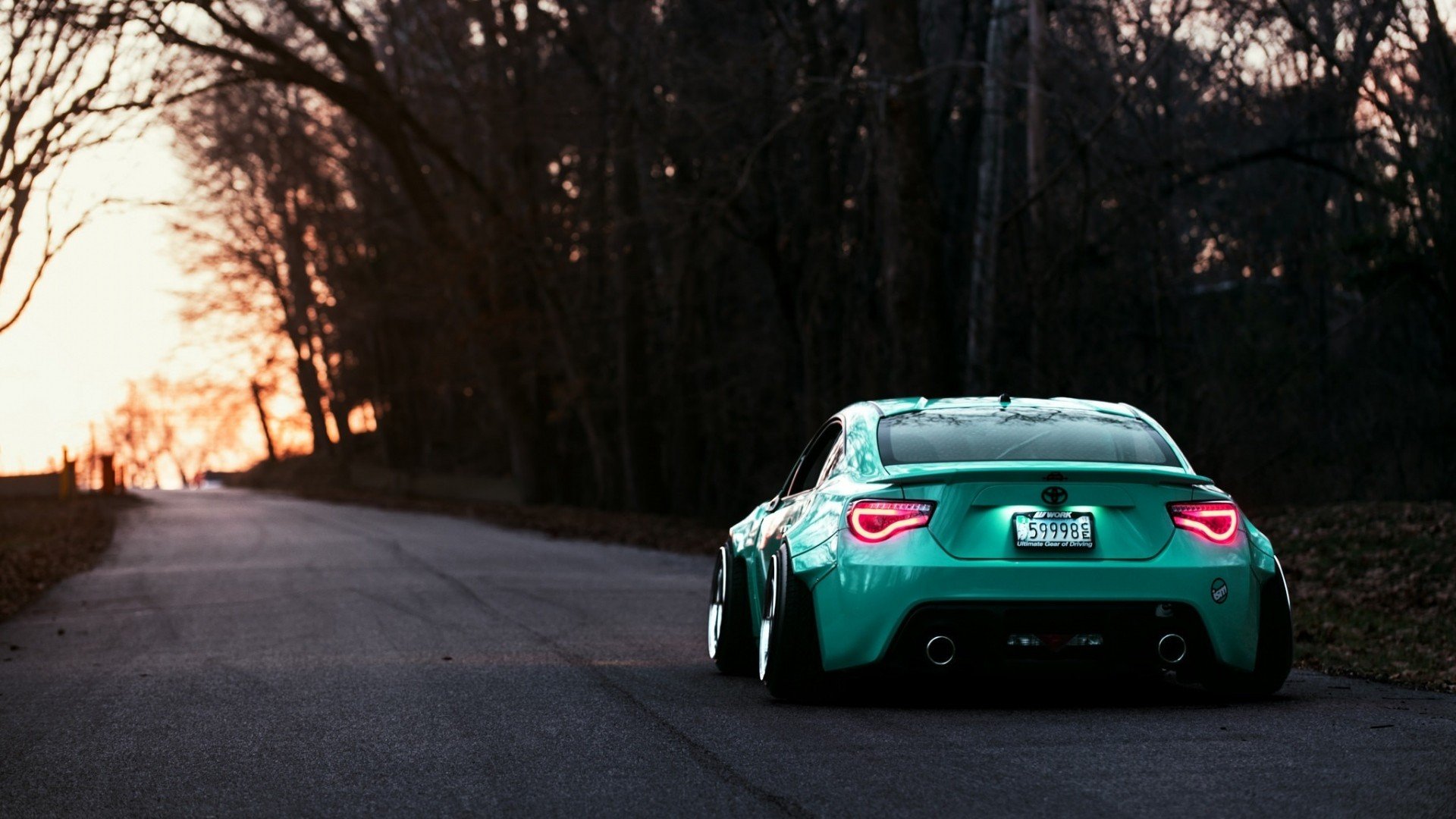 501531-Toyota-Toyota_GT86-road-Super_Car-alone-trees-sunset.jpg