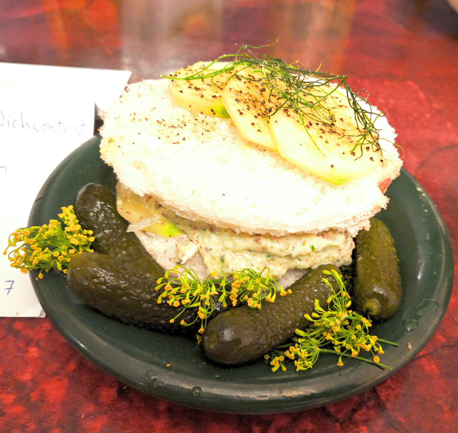 sandwich1.jpg
