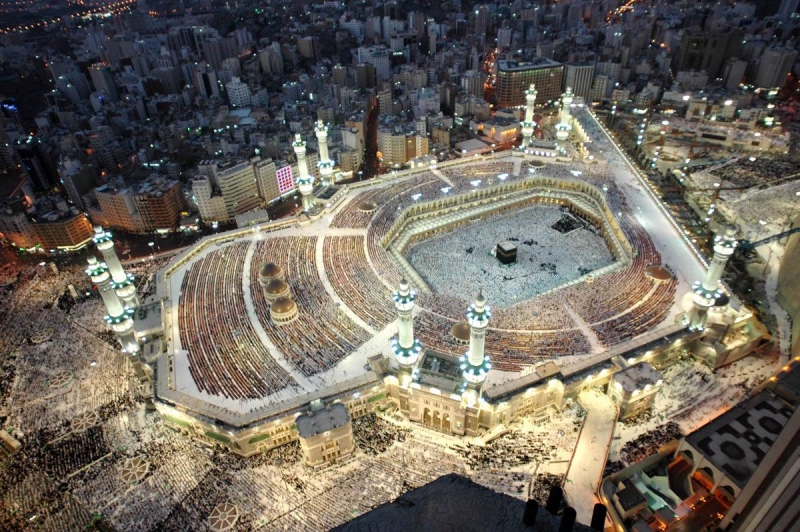 Kaaba_Makkah_saudi_arabia (2).jpg