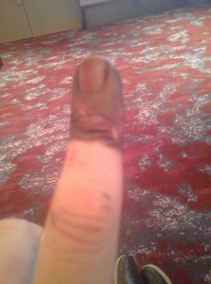 finger voting.jpg