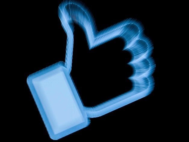 Facebook-TA-868706204.jpg