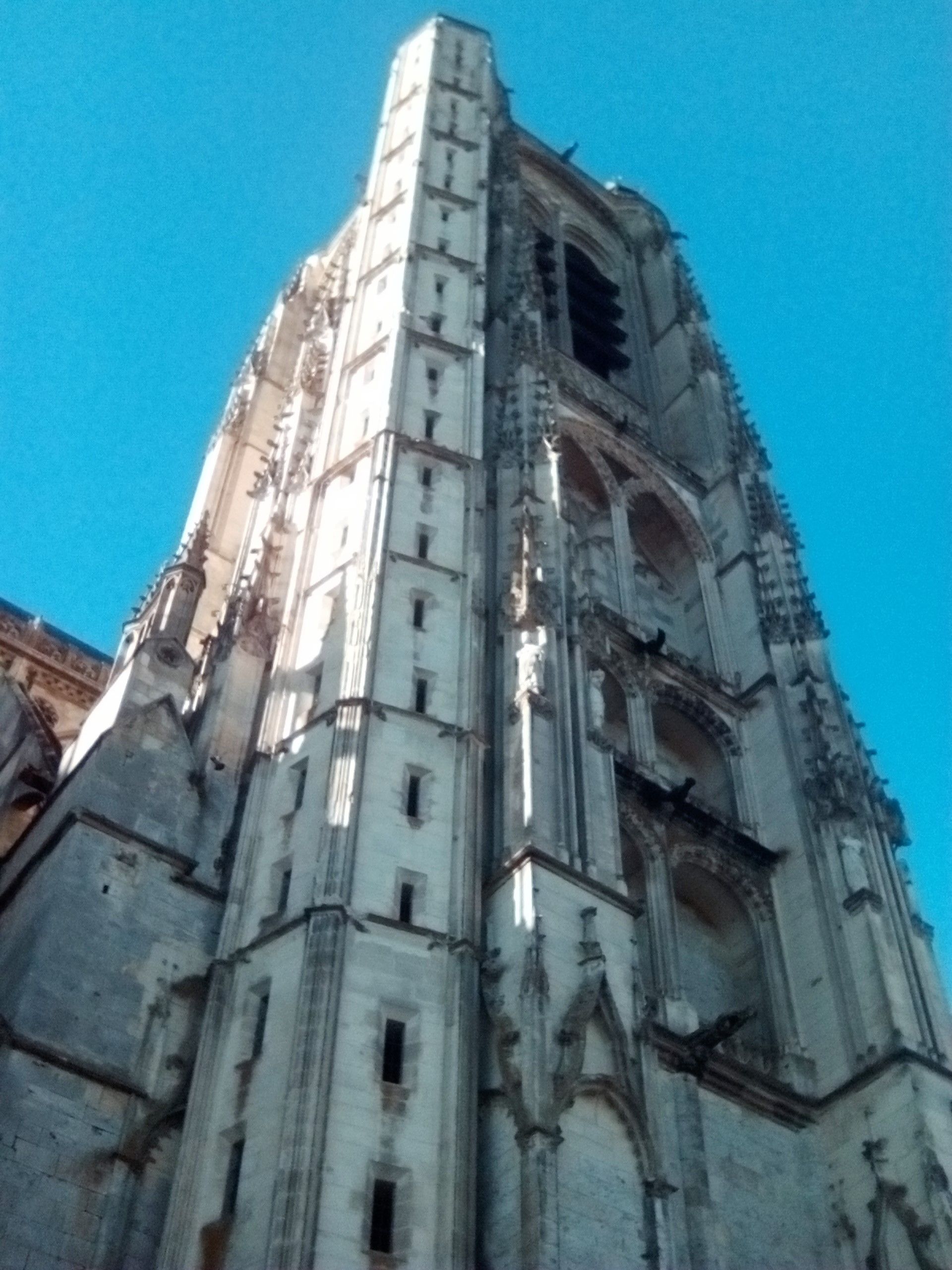 bourges2.jpg