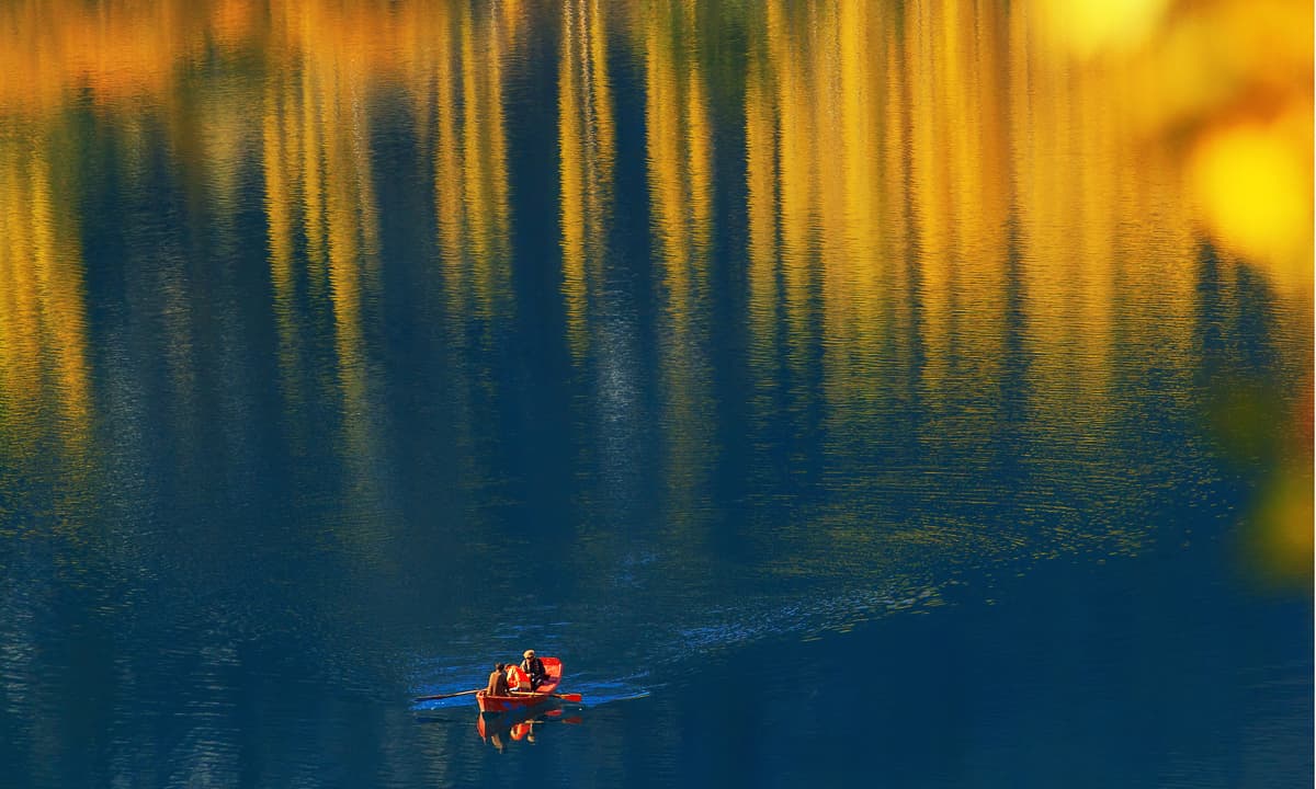 kachura lake.jpg