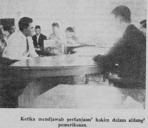 thaib-damy-ketika-menjawab-pertanyan-hakim.jpg