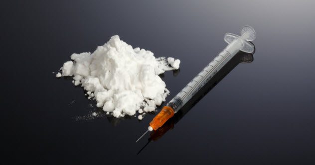 2c-heroin-522792898.jpg