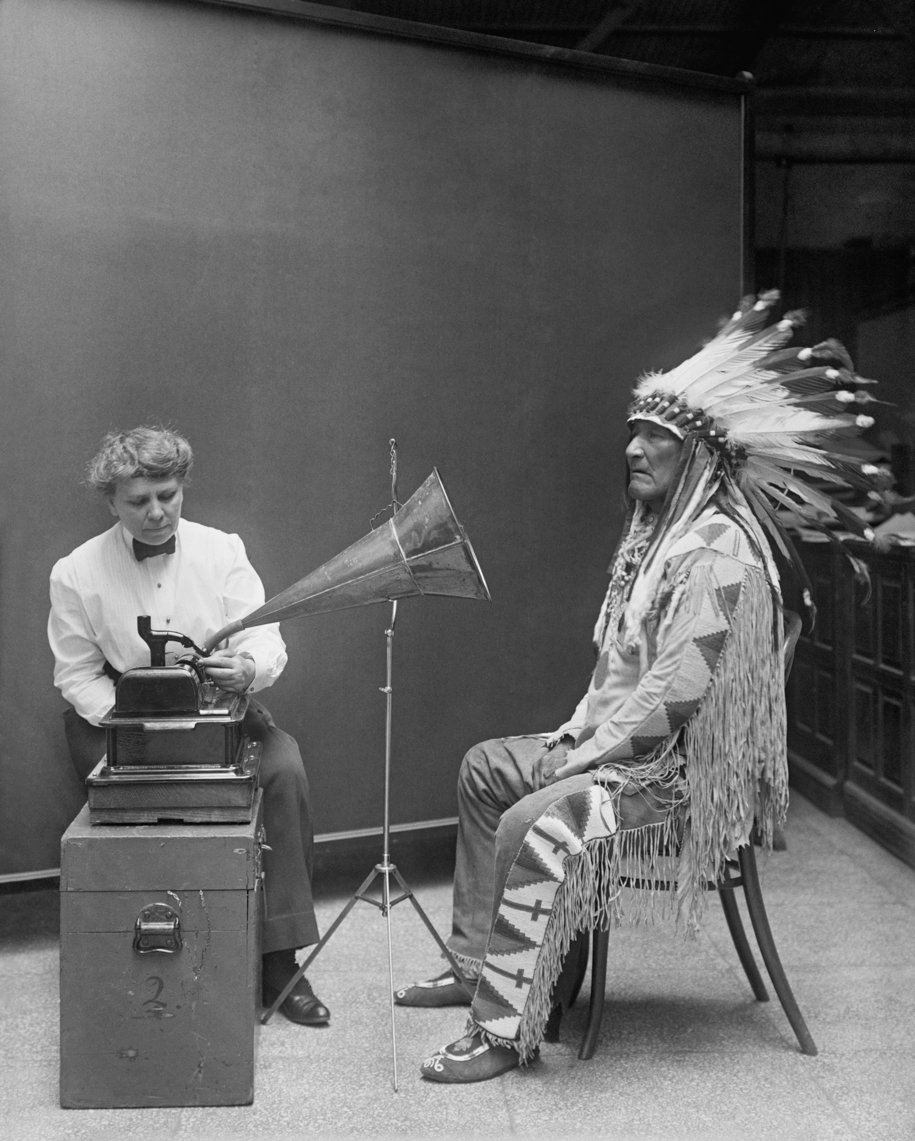 small_Frances_Densmore_recording_Mountain_Chief2.jpg