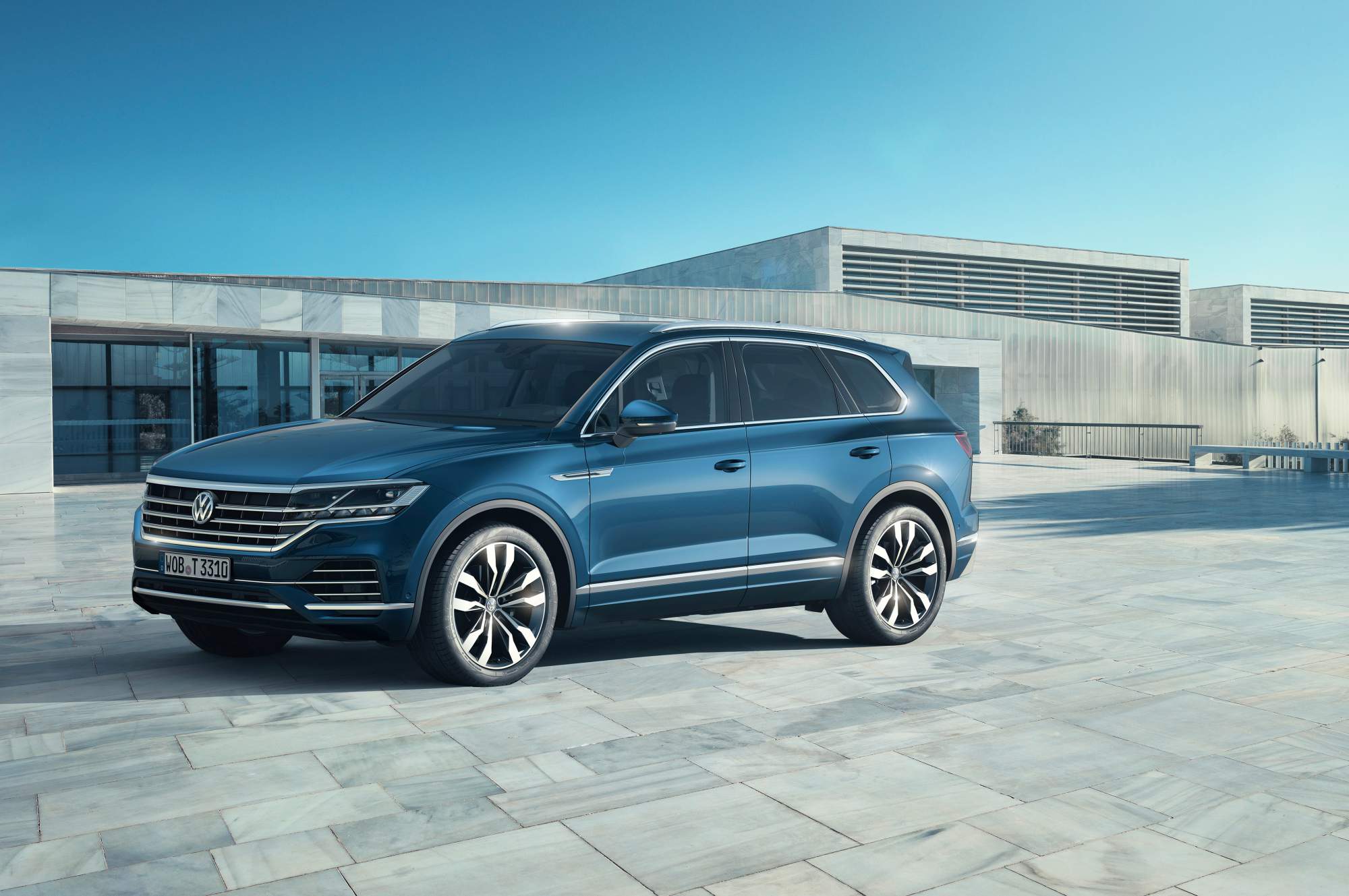 2018-VW-Touareg-16-6943.jpeg