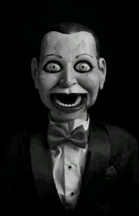 creepy-ventriloquist-doll.jpg