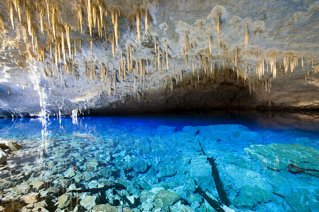 blue-lake-cave.jpg