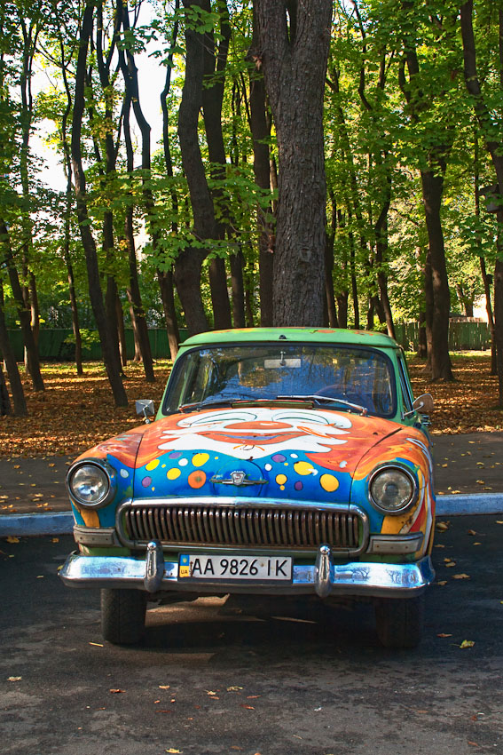 OMG! It's a Clown Car!.jpg