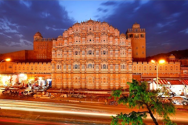 Hawa-Mahal-Palace-Jaipur-Monuments-Of-India.jpg