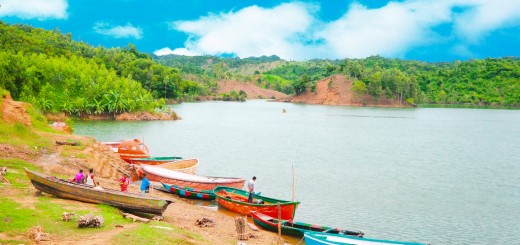 mahamaya-lake-chittagong-520x245.jpg
