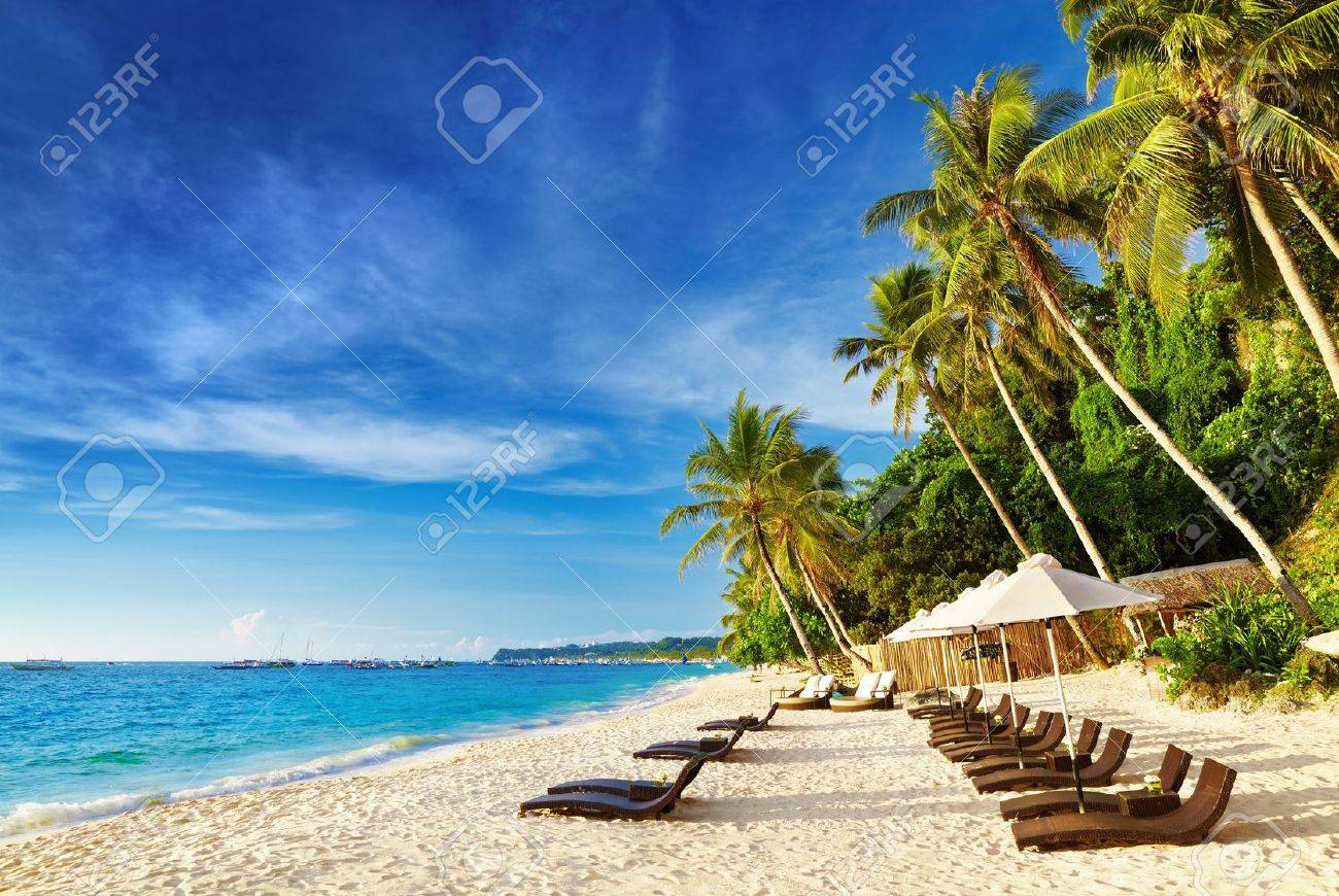18094973-tropical-beach-boracay-island-philippines-Stock-Photo.jpg