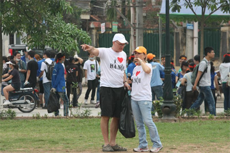 2 25411_p2.jpg