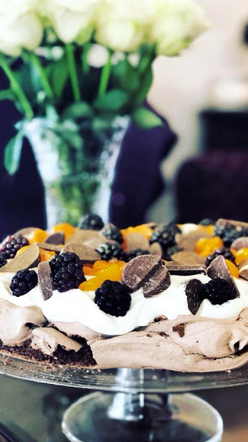 choc orange pav.jpg