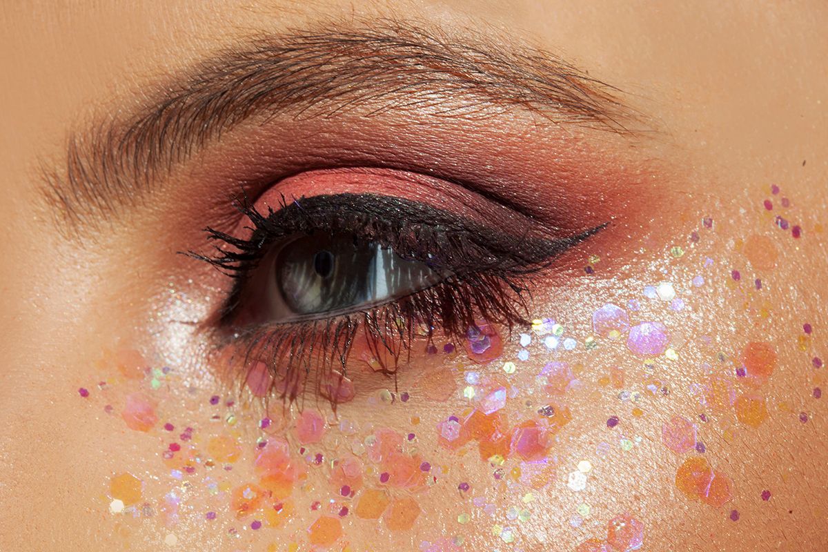 eyeglitter.jpeg