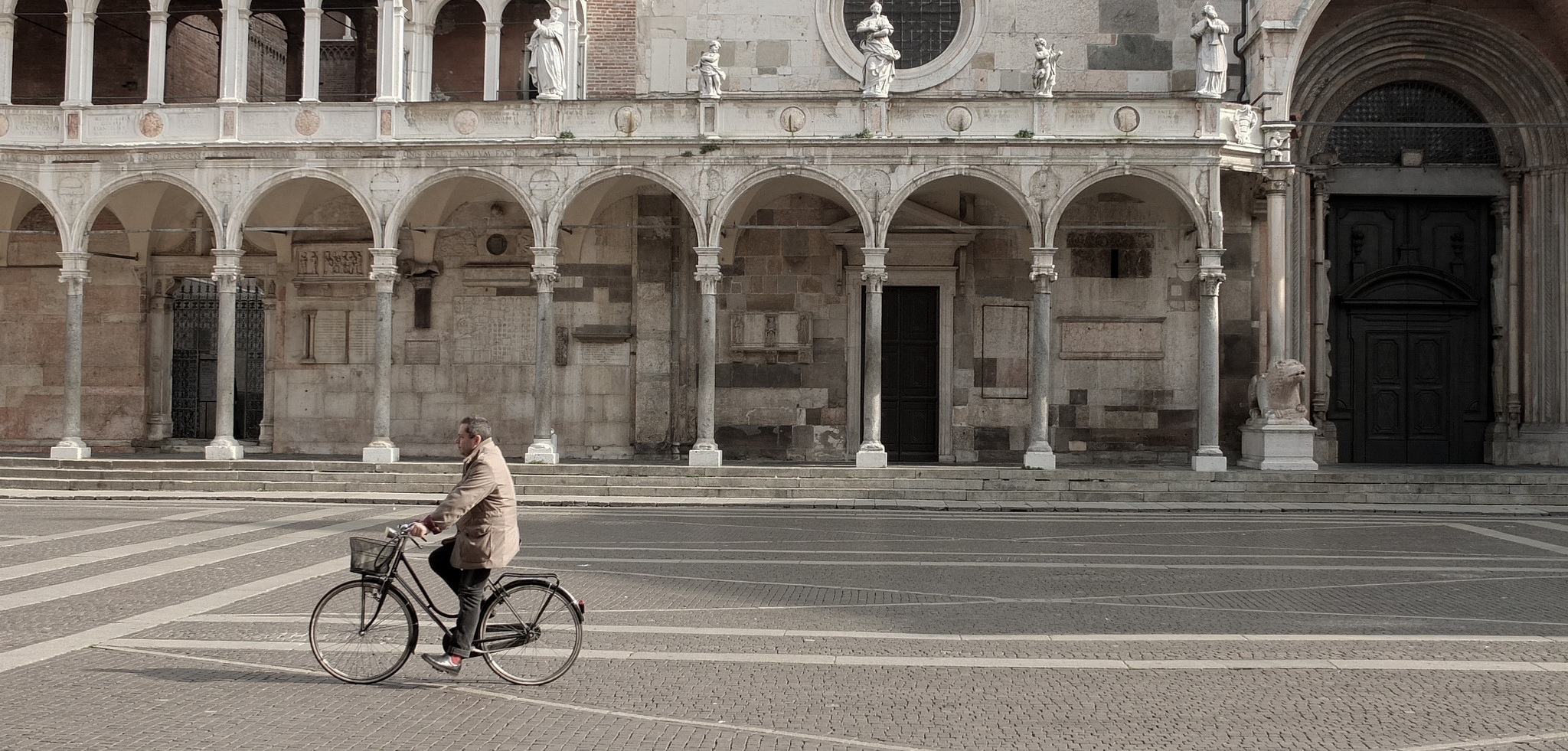 Bike in Cremona.jpg