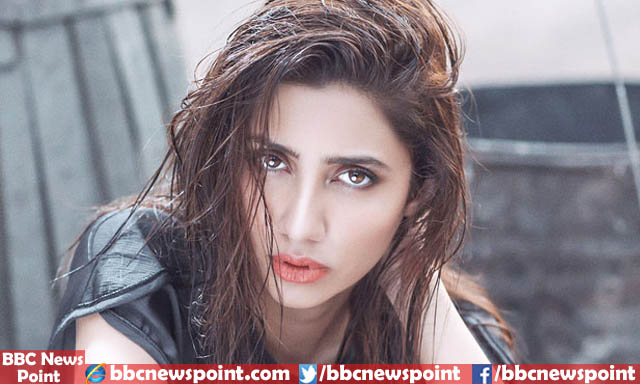 Top-10-Most-Beautiful-And-Hottest-Pakistani-Actresses-In-2017-Mahira-Khan.jpg