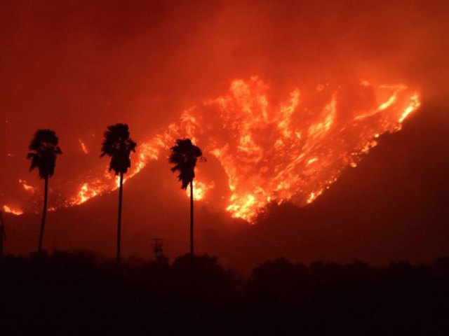 ventura_county_fire_department_pio_twitter_1512481089295_73578724_ver1.0_640_480.jpg