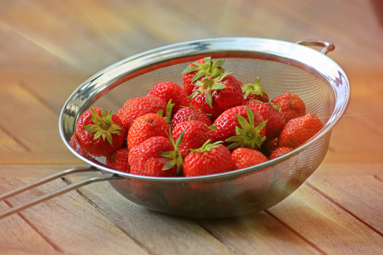 strawberries-829271_1280.jpg