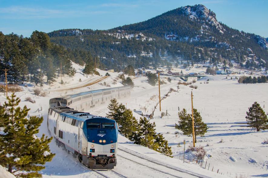 california-zephyr-amtrak-train.ngsversion.1500314749196.adapt.885.1.jpg