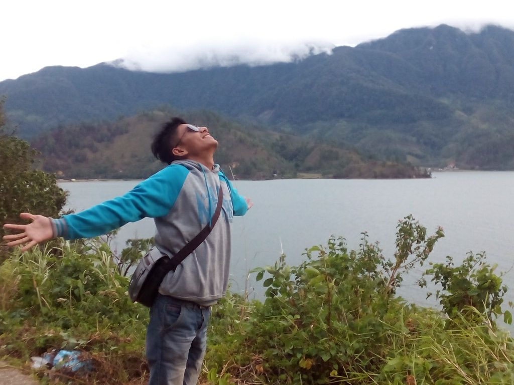 Moch danau Laut Tawar.jpg